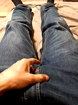 Snapshot of Big_Dick_22_in_Room chatting on March 2025 10:28:02 AM Big Dick 22 in Room online show from March 2025 10:28:02 AM