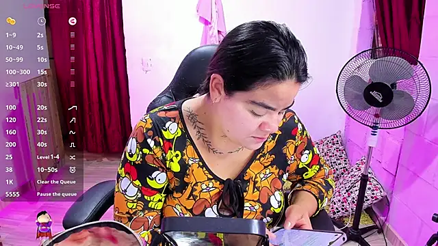 Sharon hils online show from January 2025 01:14:01 PM