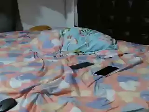 Snapshot of charlotte_slut chatting on December 2024 10:34:02 PM charlotte slut online show from December 2024 10:34:02 PM