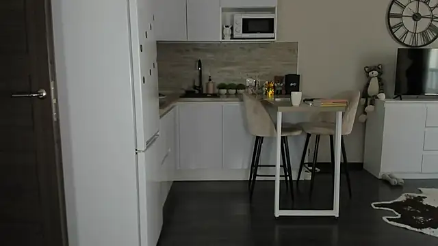 nilliluv online show from February 2026 10:46:01 AM