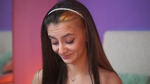 SabrinaHope online show from November 2025 10:19:02 PM