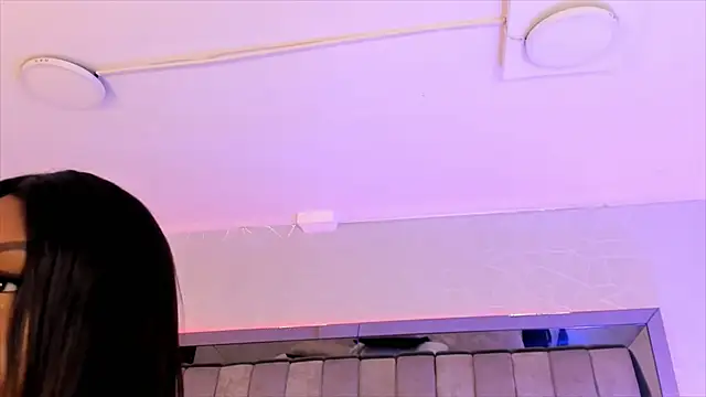 ChaynnaCooper online show from January 2025 12:00:01 PM