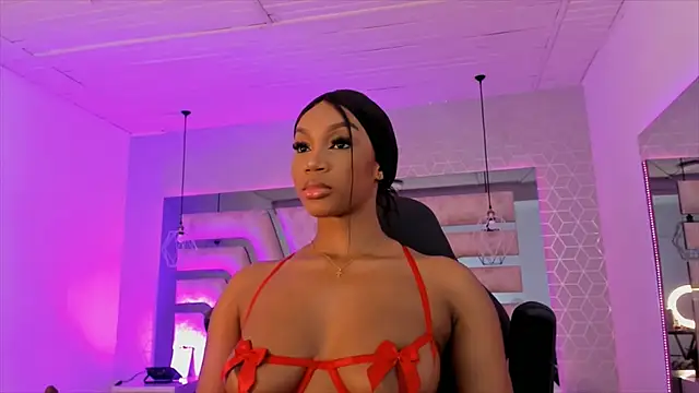 ChaynnaCooper online show from February 2025 07:54:02 PM