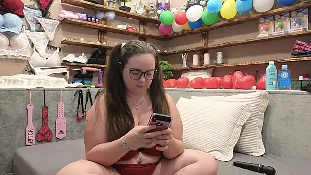 Kimberly-Caprice online show from March 2025 05:11:01 AM