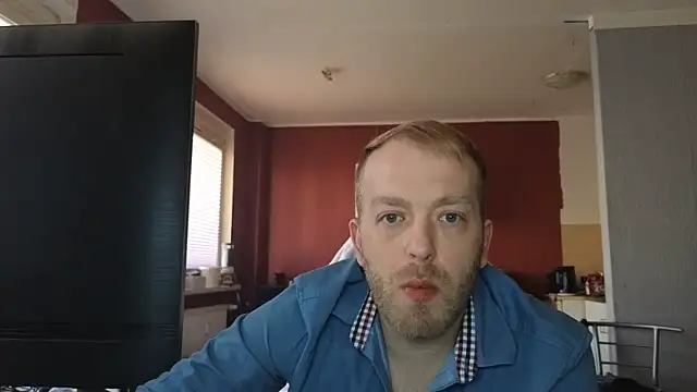 Snapshot of Henner33 chatting on March 2026 01:15:02 PM Henner33 online show from March 2026 01:15:02 PM