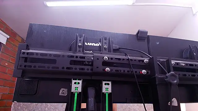 Snapshot of nicol_f chatting on January 2025 07:13:02 PM nicol f online show from January 2025 07:13:02 PM