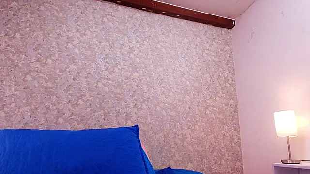 Snapshot of nicol_f chatting on February 2025 07:17:01 PM nicol f online show from February 2025 07:17:01 PM