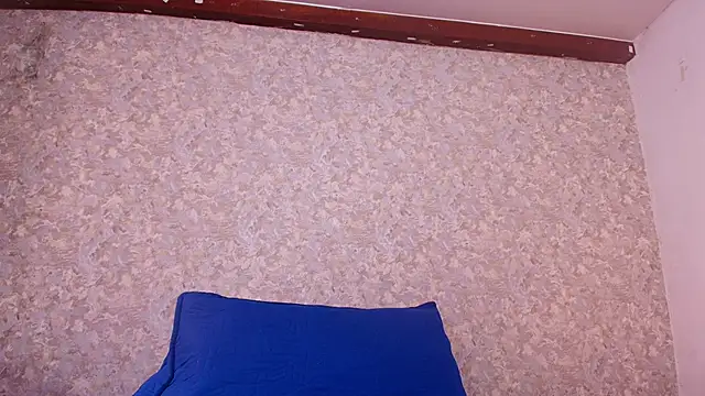 Snapshot of nicol_f chatting on February 2025 07:27:01 PM nicol f online show from February 2025 07:27:01 PM