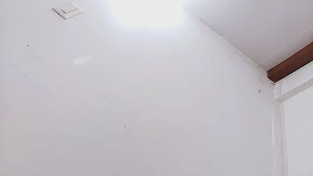 Snapshot of nicol_f chatting on October 2025 07:11:01 PM nicol f online show from October 2025 07:11:01 PM