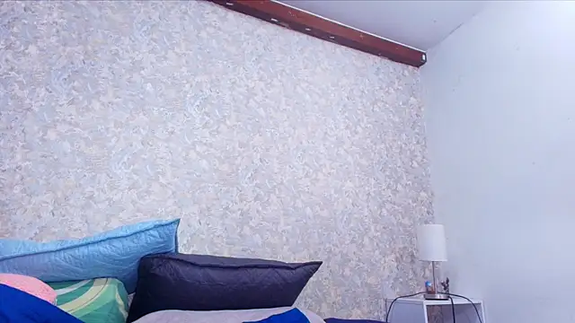 Snapshot of nicol_f chatting on November 2025 03:09:02 AM nicol f online show from November 2025 03:09:02 AM