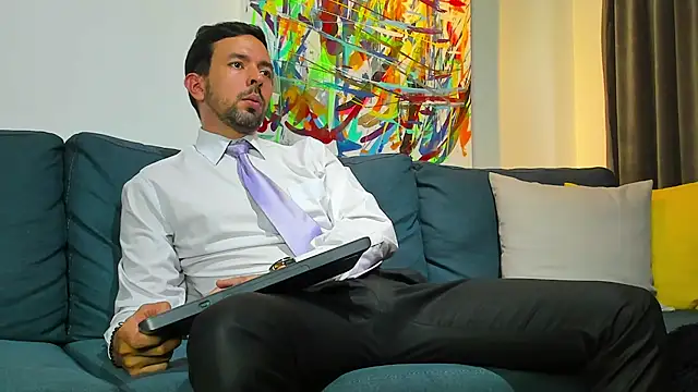 tommy raym0ndg online show from September 2025 04:12:01 PM