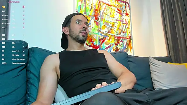 tommy raym0ndg online show from February 2026 08:03:02 PM