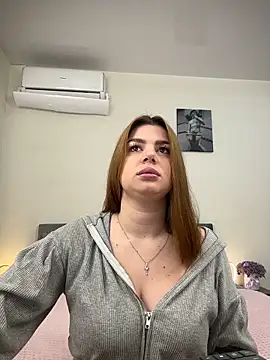 MelanieCarterr online show from December 2025 05:25:01 AM