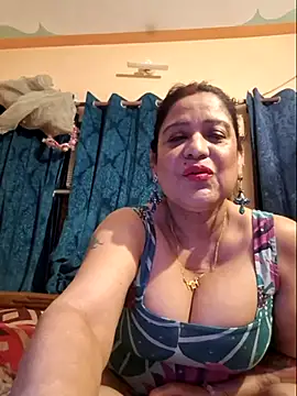 Hot Queen77 online show from March 2025 05:08:02 PM