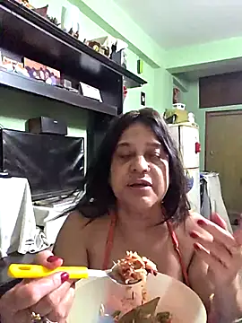 Hot Queen77 online show from March 2026 08:15:02 PM