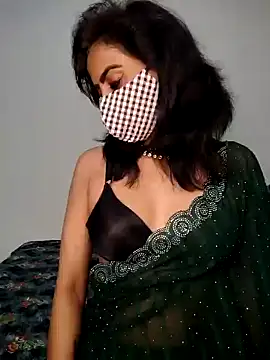 Snapshot of Raat_ki_rani_ chatting on February 2025 01:35:02 PM Raat ki rani  online show from February 2025 01:35:02 PM