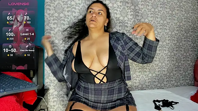 valeria rivera1 online show from April 2026 07:10:01 PM