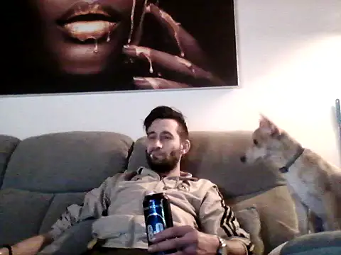 Snapshot of Bigkisslove chatting on February 2026 12:37:01 AM Bigkisslove online show from February 2026 12:37:01 AM