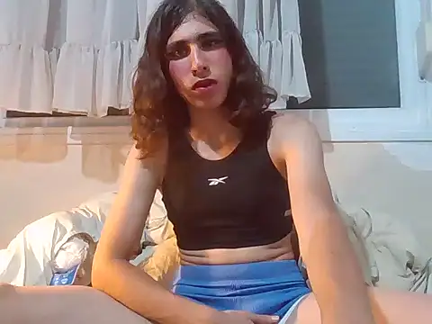 Snapshot of myself314 chatting on October 2025 11:35:02 PM myself314 online show from October 2025 11:35:02 PM