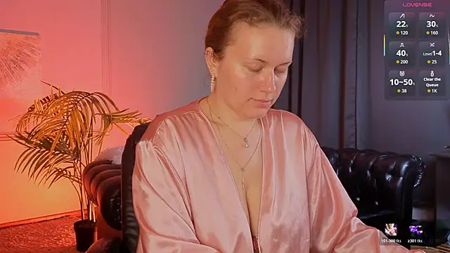 Snapshot of Ariell_Margot_ chatting on May 2026 05:26:02 AM Ariell Margot online show from May 2026 05:26:02 AM