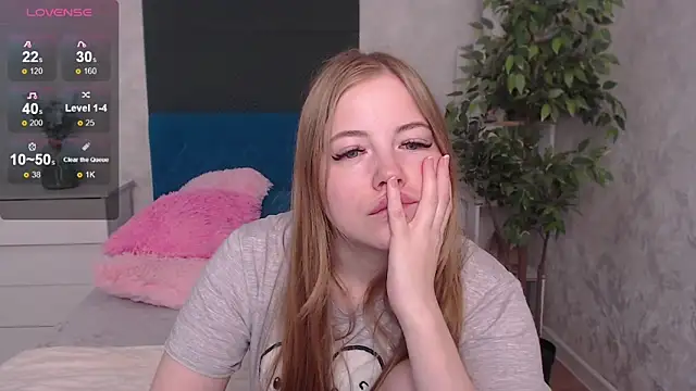 JennyyHot online show from December 2025 04:18:02 AM