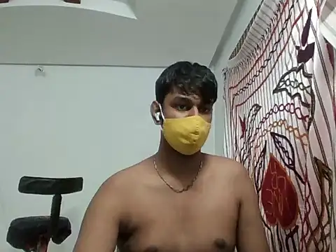 brownguy1234 online show from December 2024 07:49:02 AM