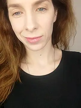 YourSuperModel online show from December 2025 02:01:01 PM