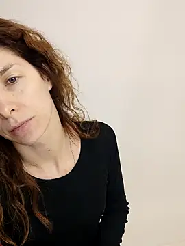 Snapshot of YourSuperModel chatting on December 2025 05:24:01 AM YourSuperModel online show from December 2025 05:24:01 AM