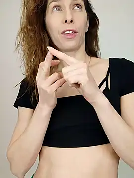 Snapshot of YourSuperModel chatting on December 2025 02:24:02 PM YourSuperModel online show from December 2025 02:24:02 PM