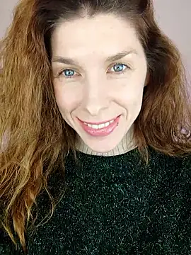 Snapshot of YourSuperModel chatting on January 2026 02:31:01 PM YourSuperModel online show from January 2026 02:31:01 PM