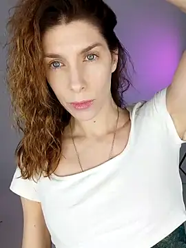 Snapshot of YourSuperModel chatting on January 2026 10:08:02 AM YourSuperModel online show from January 2026 10:08:02 AM