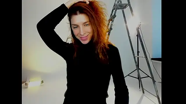 Snapshot of YourSuperModel chatting on May 2026 02:32:02 PM YourSuperModel online show from May 2026 02:32:02 PM