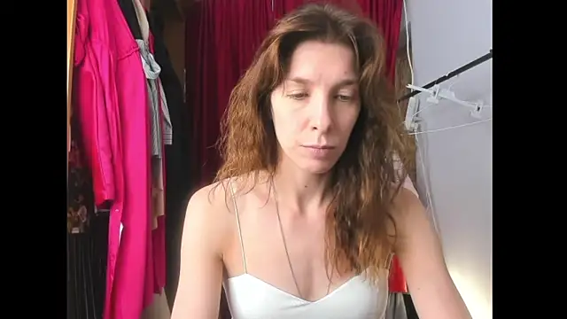 Snapshot of YourSuperModel chatting on May 2026 06:19:02 AM YourSuperModel online show from May 2026 06:19:02 AM