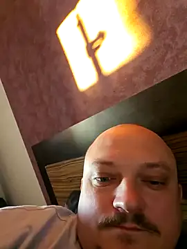 Snapshot of -Schweppes- chatting on December 2024 01:55:01 PM -Schweppes- online show from December 2024 01:55:01 PM