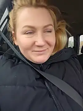 Snapshot of -Schweppes- chatting on December 2024 08:00:02 AM -Schweppes- online show from December 2024 08:00:02 AM