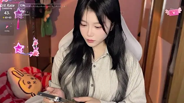 Snapshot of xiSSts chatting on December 2024 12:16:01 PM xiSSts online show from December 2024 12:16:01 PM