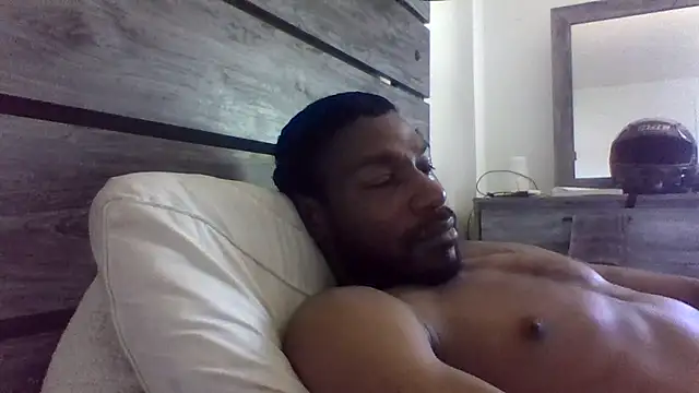 Snapshot of Mcoleman4642 chatting on September 2025 03:34:01 PM Mcoleman4642 online show from September 2025 03:34:01 PM