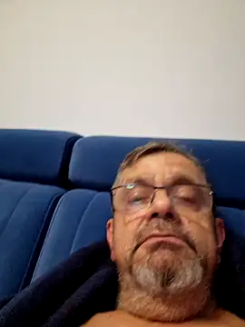 Snapshot of axecoman60 chatting on January 2025 09:08:01 PM axecoman60 online show from January 2025 09:08:01 PM