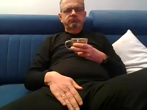 Snapshot of axecoman60 chatting on February 2025 07:53:01 PM axecoman60 online show from February 2025 07:53:01 PM