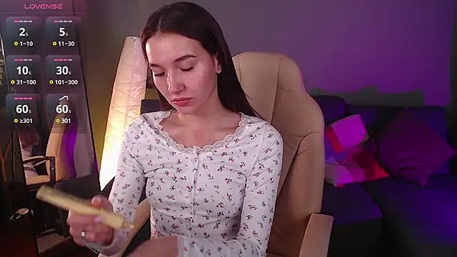 Bellla Haddid online show from February 2025 12:52:02 AM