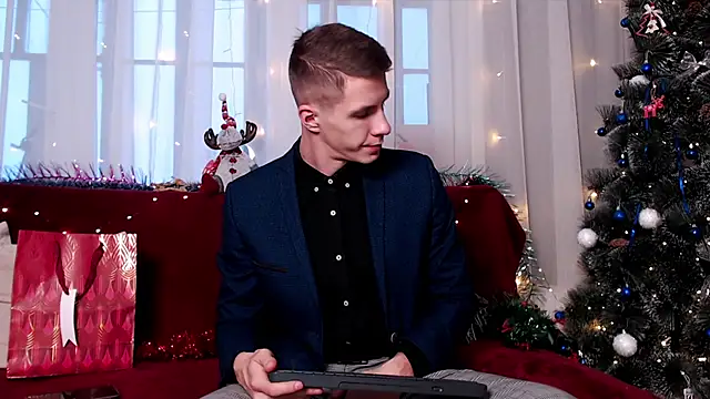 Chris Brien online show from December 2024 04:41:01 AM