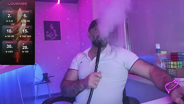 Snapshot of MAGABEAR077 chatting on October 2025 06:57:02 PM MAGABEAR077 online show from October 2025 06:57:02 PM