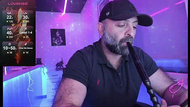 Snapshot of MAGABEAR077 chatting on November 2025 01:33:02 PM MAGABEAR077 online show from November 2025 01:33:02 PM