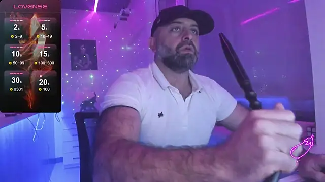 Snapshot of MAGABEAR077 chatting on December 2025 04:49:02 PM MAGABEAR077 online show from December 2025 04:49:02 PM