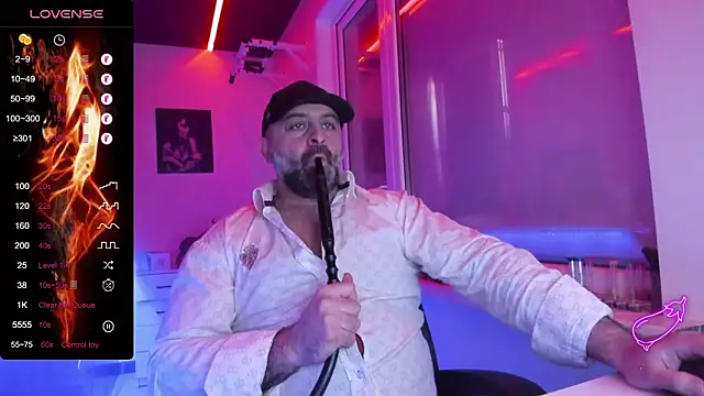 MAGABEAR077 online show from February 2026 10:25:01 AM