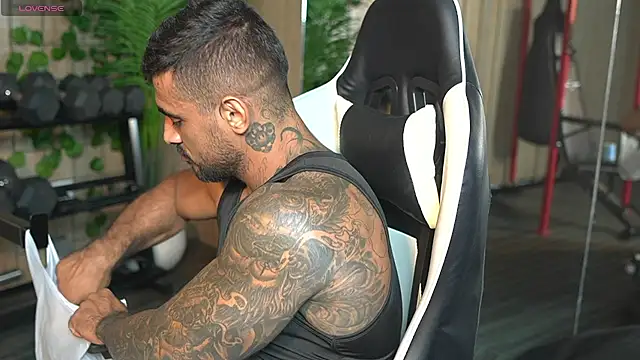 ERIC HARRISON online show from April 2026 12:19:02 AM