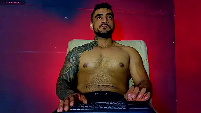 Snapshot of ERIC_HARRISON chatting on June 2026 03:20:02 AM ERIC HARRISON online show from June 2026 03:20:02 AM