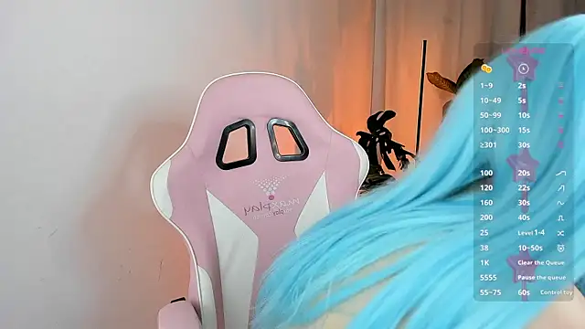 Kendall Bunnyy online show from April 2026 08:09:01 PM