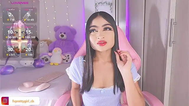 Snapshot of urfavprettygirl chatting on November 2025 07:40:01 AM urfavprettygirl online show from November 2025 07:40:01 AM