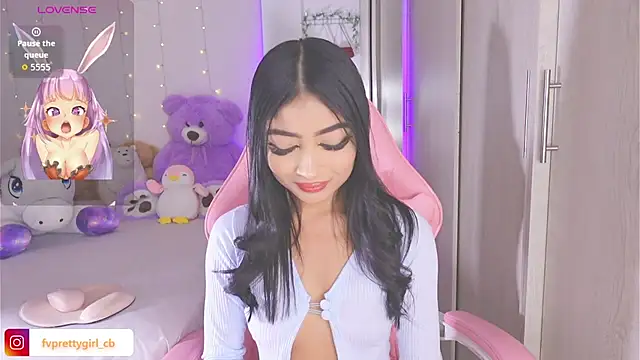 Snapshot of urfavprettygirl chatting on November 2025 06:02:01 AM urfavprettygirl online show from November 2025 06:02:01 AM